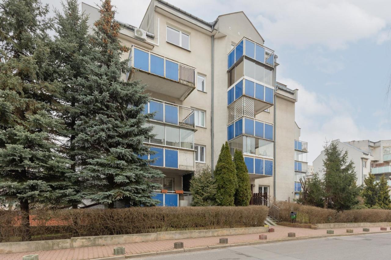 Family Apartment Bogatynska Bemowo By Noclegi Renters Варшава Экстерьер фото